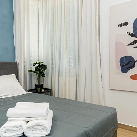 Apartment Modern 3 Bedroom Luxury