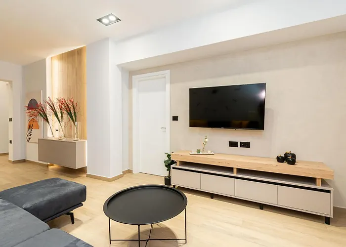 Modern 3 Bedroom Luxury