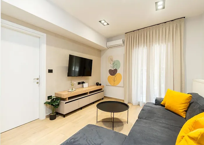 Modern 3 Bedroom Luxury Apartment