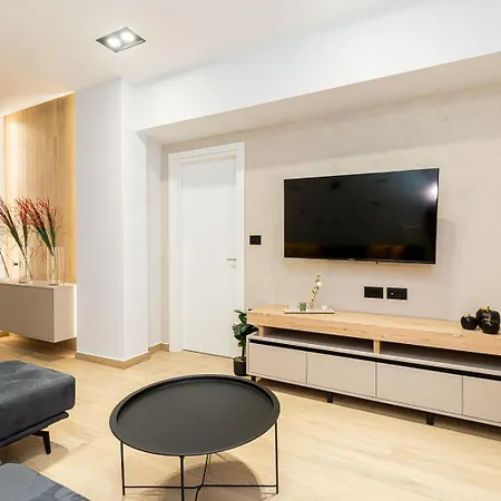 Modern 3 Bedroom Luxury