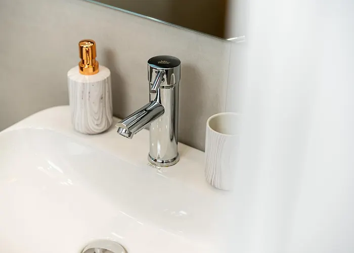 Modern 3 Bedroom Luxury 公寓 塞萨洛尼基