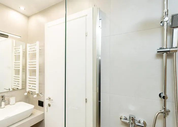 Modern 3 Bedroom Luxury 公寓 塞萨洛尼基